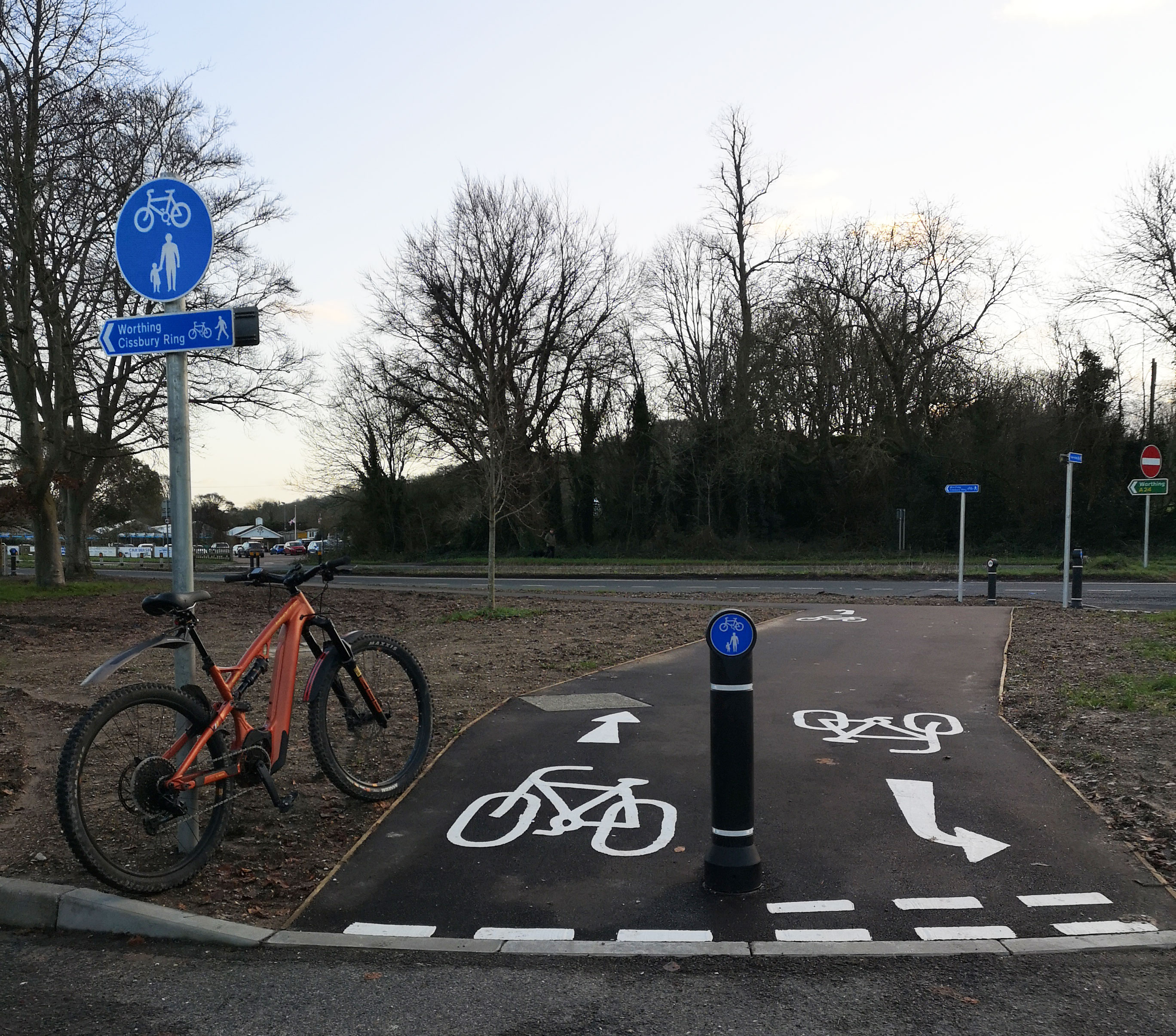New Findon cycle path